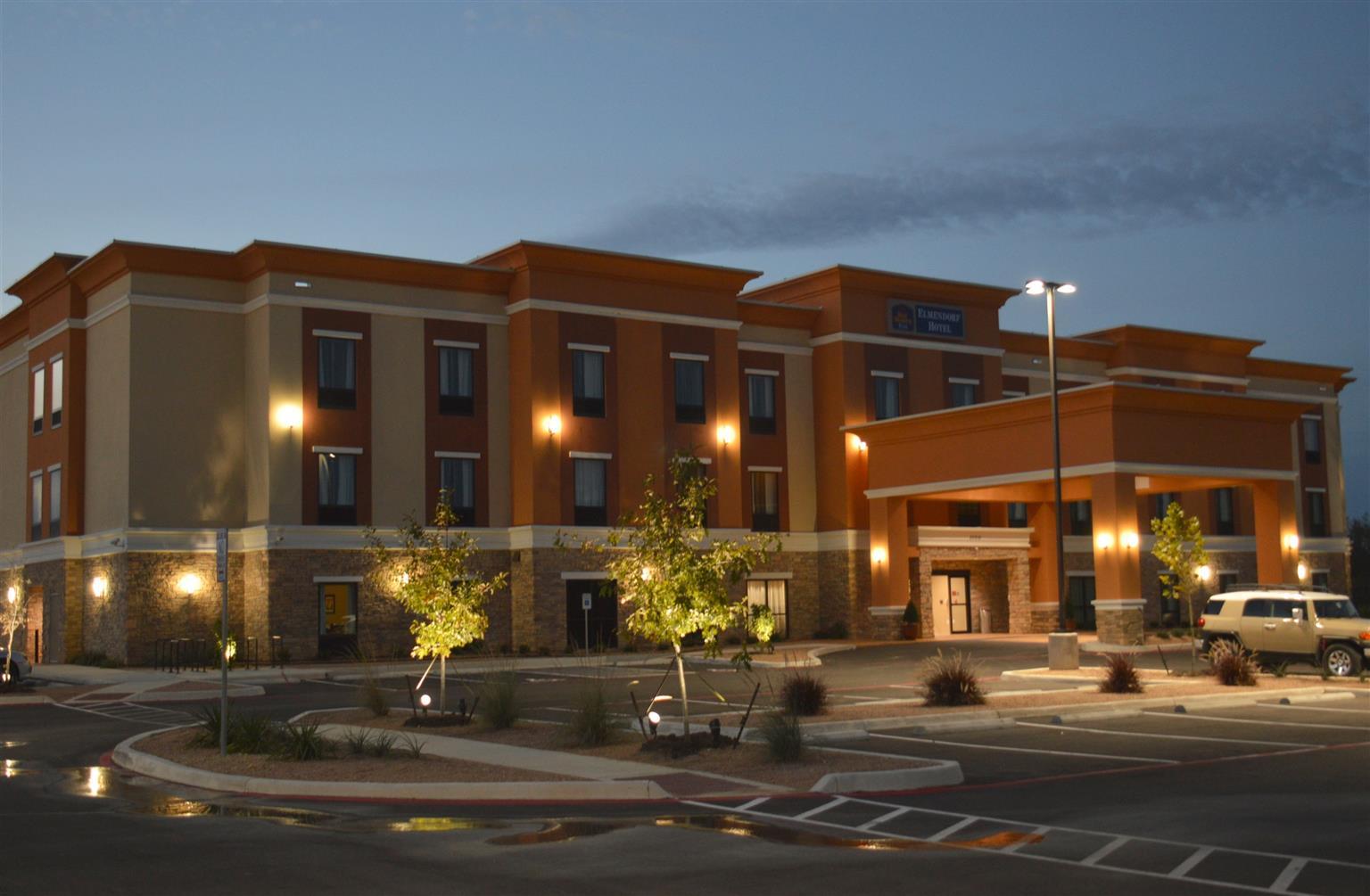Best Western Plus Elmendorf Hotel San Antonio Hotel Exteriér fotografie